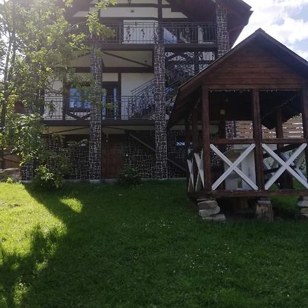 Садиба Анномарі - Відпочинок В Карпатах Котедж Яремче Eksteriør billede